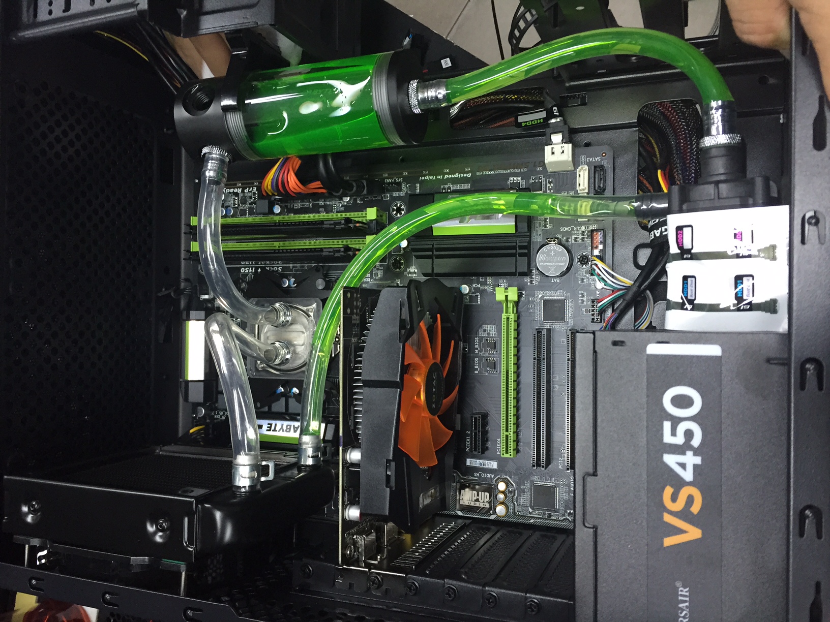 3 ưu điểm của tản nhiệt nước Custom có thể bạn chưa biết