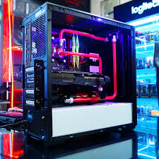 Tản nhiệt nước gồm 2 loại: Tản nhiệt nước Custom và Pre-filled. Tìm hiểu nhanh