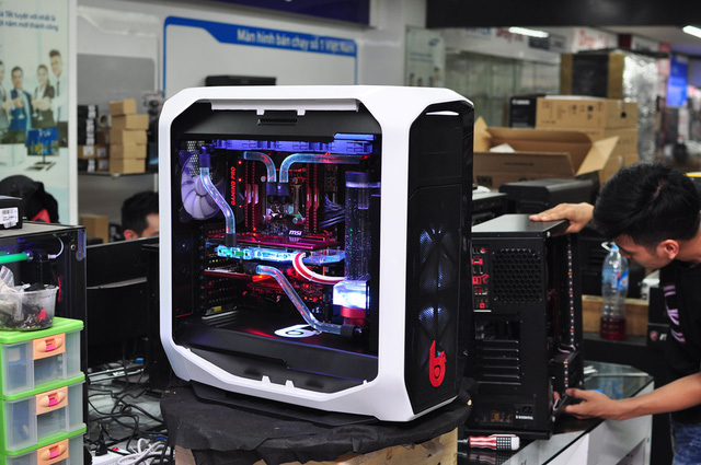 Là game thủ thì nên chọn tản nhiệt nước Custom hay loại tản nhiệt truyền thống?