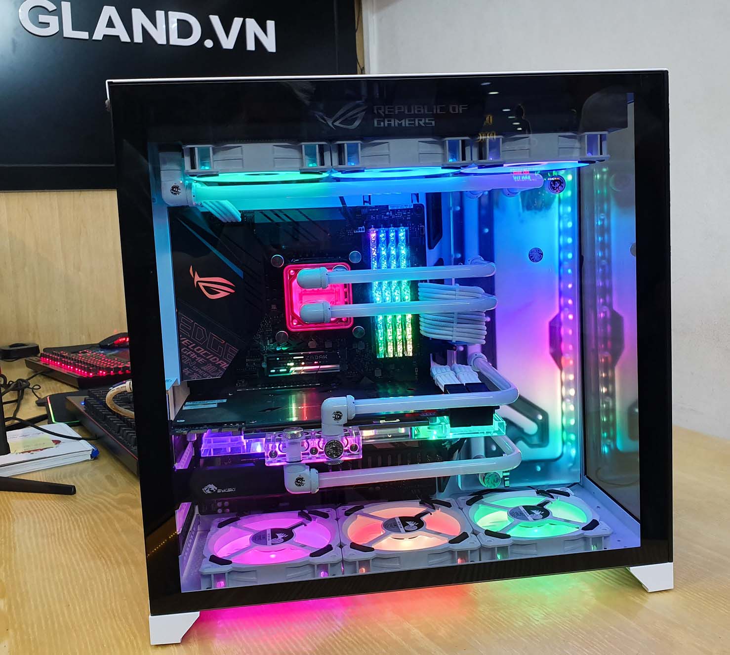 [Case modding] Lian-li PC-O11D Dynamic White build - Rainbow white