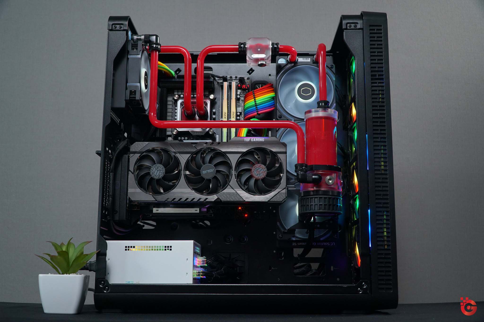 [Case modding] Thermaltake View 37 Build - Pastel RED