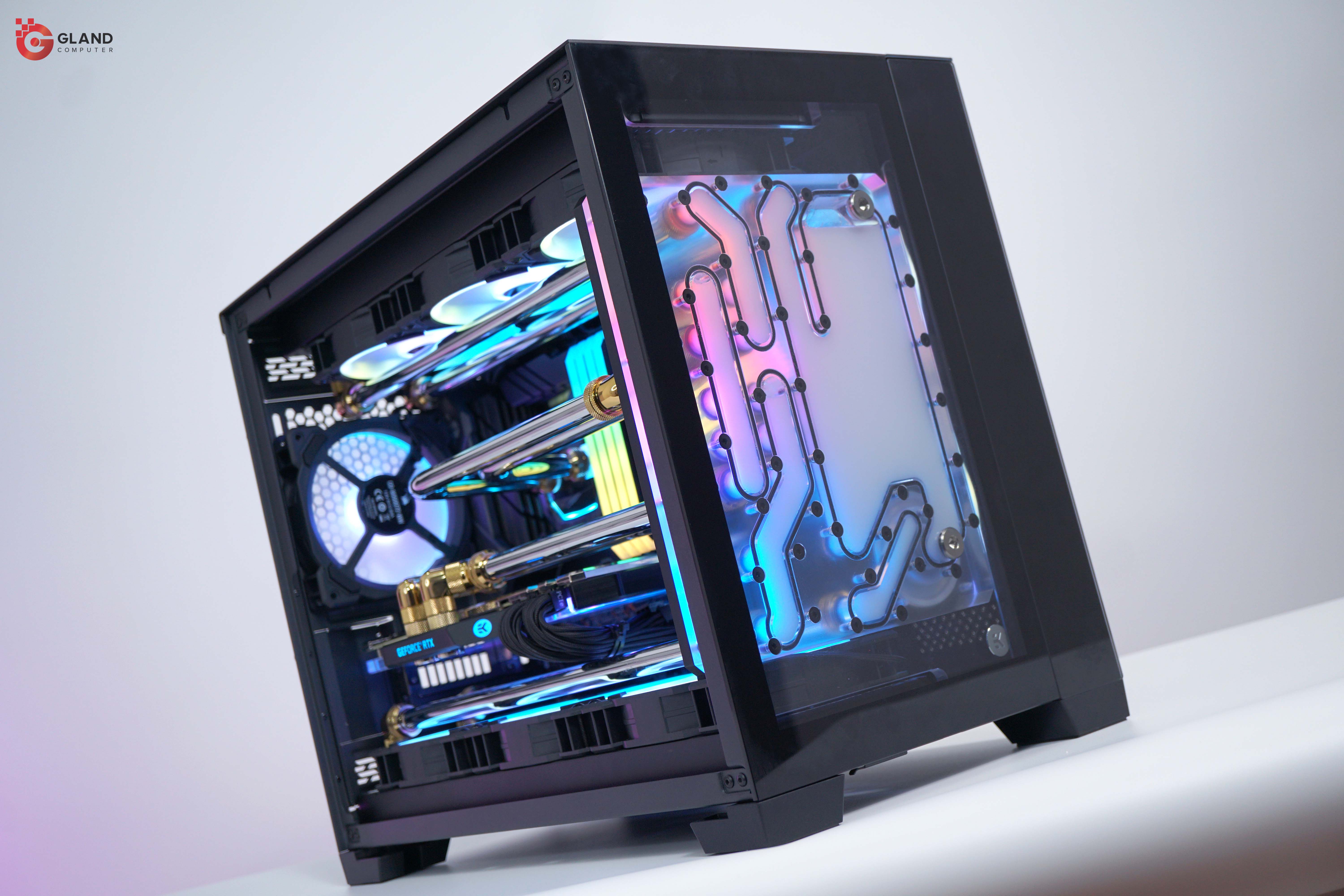 [Case modding] Lianli Dynamic mini Black build - Ranni