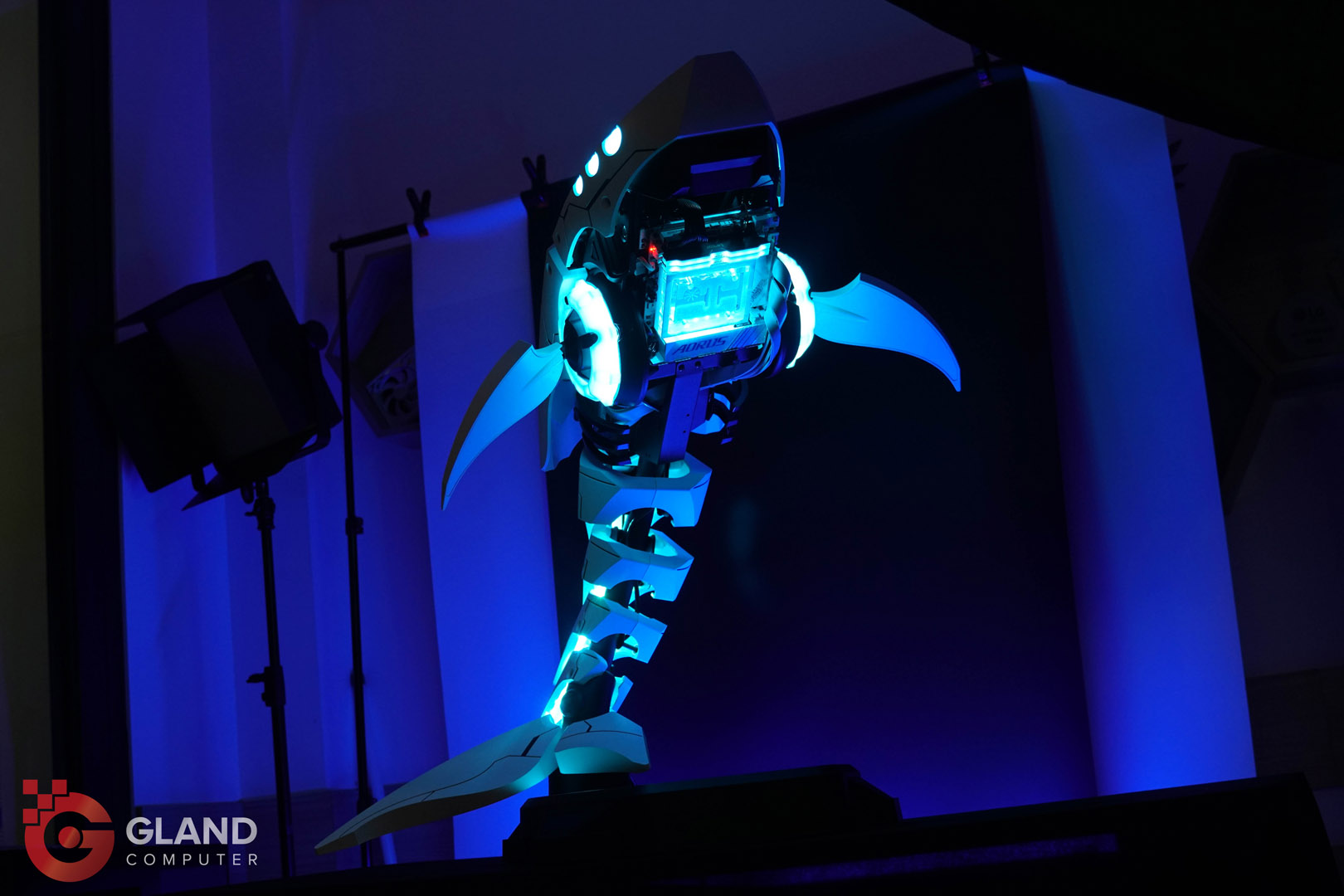 [Case modding] Coolermaster SHARK X WHITE build - Cá Mập Trắng