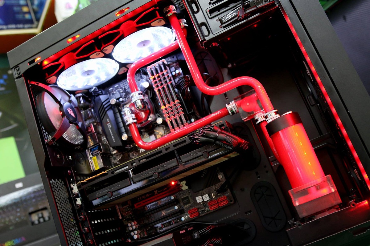 Tản nhiệt khí và tản nhiệt nước Custom hoạt động như thế nào?