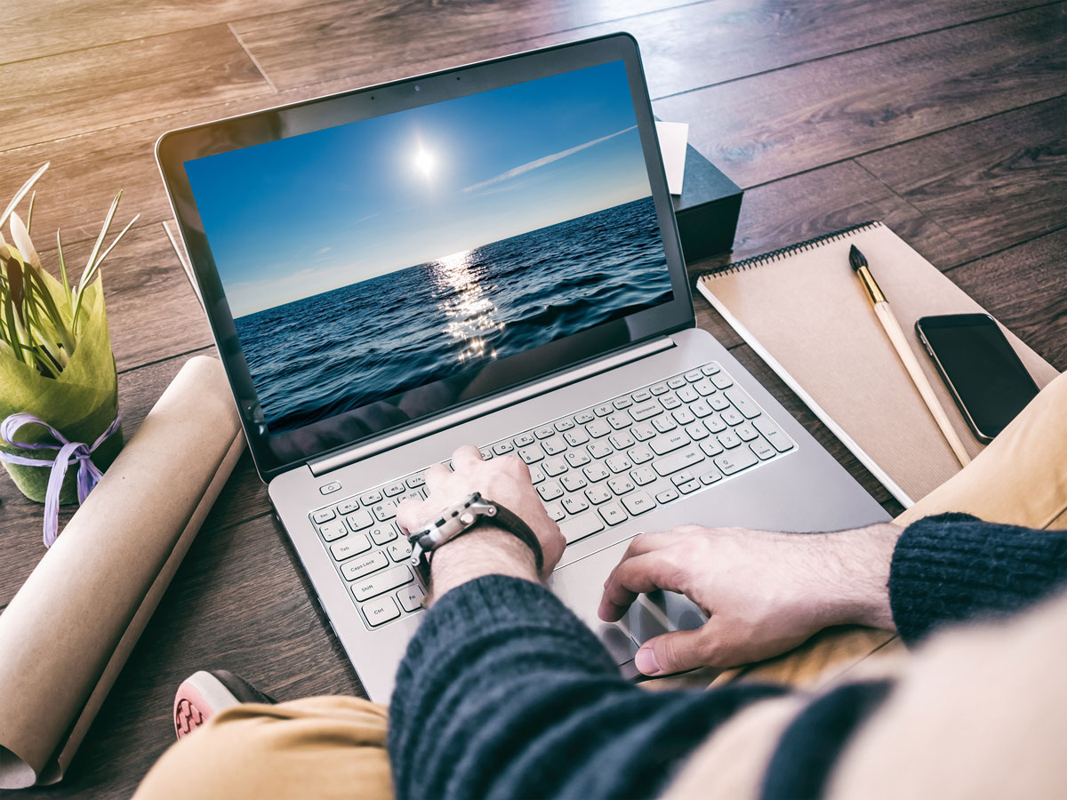 Muốn mua laptop thay vì mua PC Gaming giá rẻ để chơi game thì cần lưu ý gì?