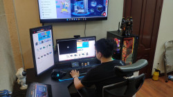 Dịch vụ thiết kế thi công góc chơi game - Gaming Corner FIRE ORANGE